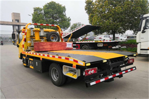 盘山道路救援拖车报价