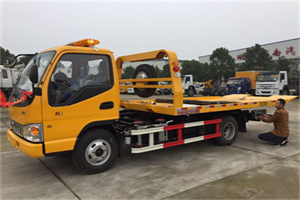 盘山哪里有拖车服务